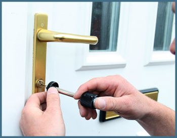 North Versailles Locksmith Store North Versailles, PA 412-533-9235